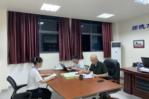 教育与艺术系2021届毕业论文答辩工作顺利完成