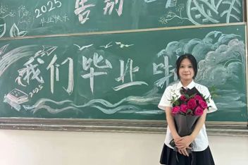 优秀毕业生风采｜陈炜琪：以幼教初心绘成长，以笃行步履赴新途